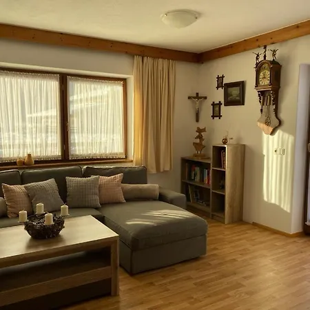 Haus Reichlas Prázdninový dům Längenfeld