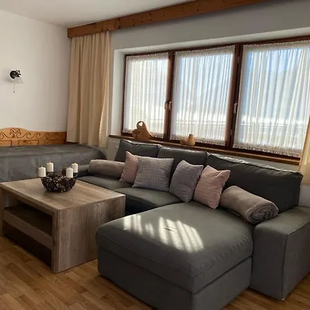 Haus Reichlas *